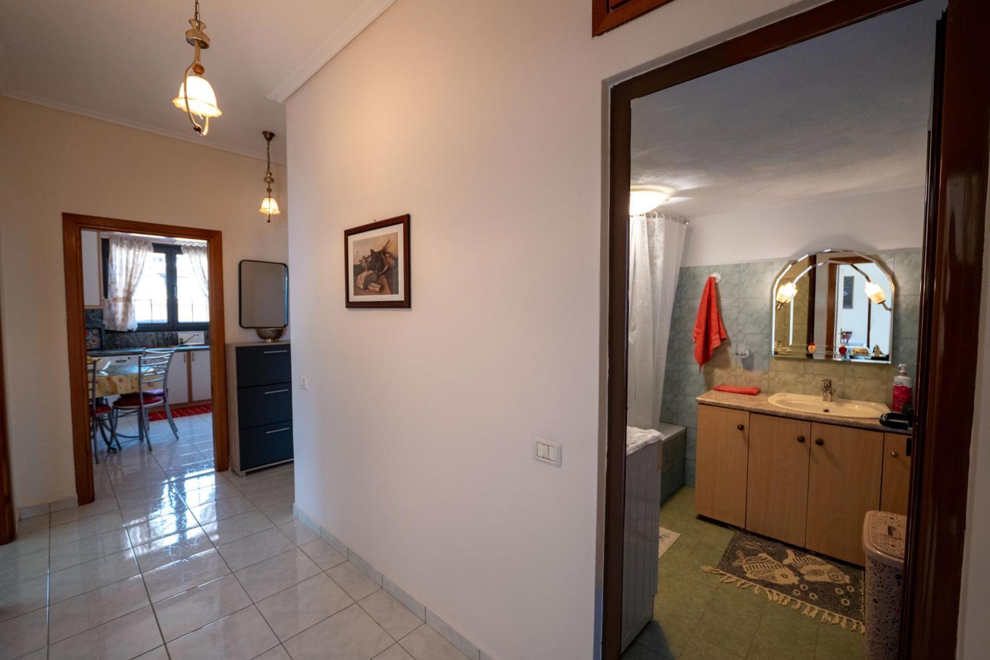 Thimios 2 Sarandë