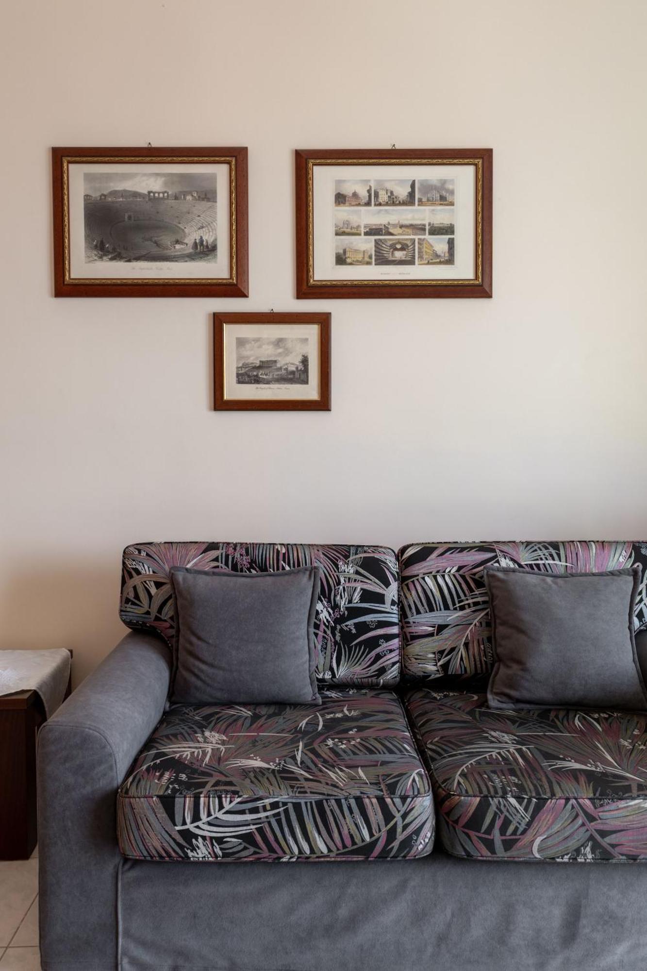 Thimios 2 * Sarandë